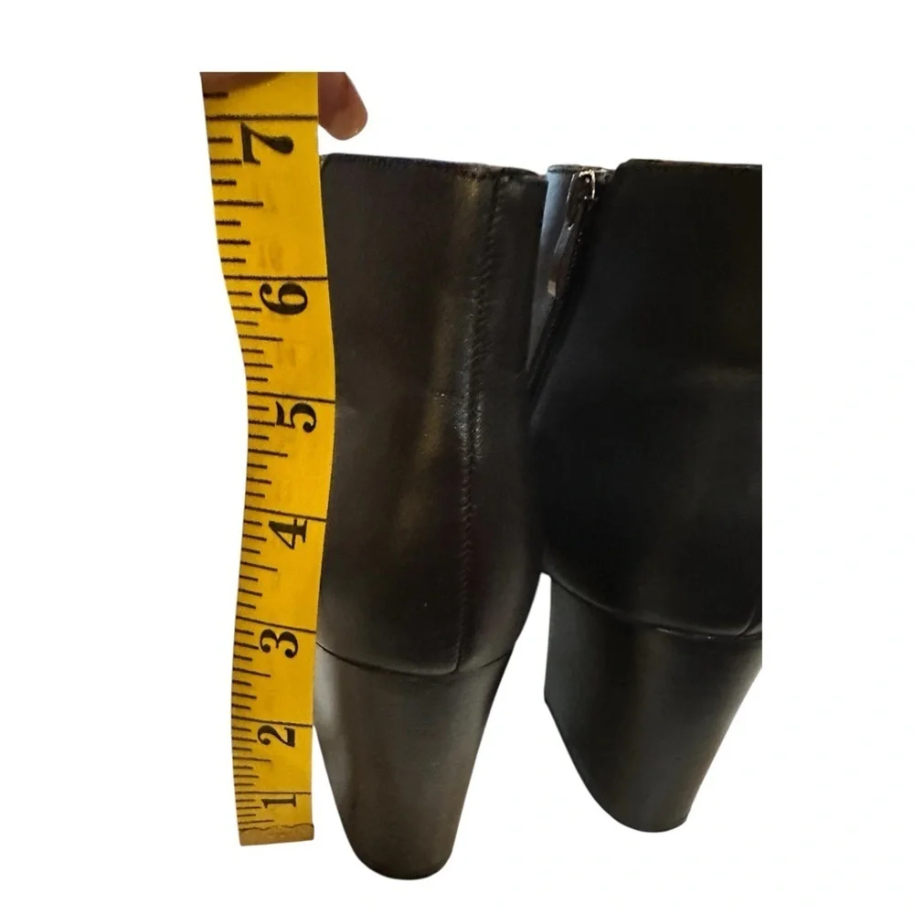 Franco Sarto Black Leather Ankle Boots Size 7.5 Block Heel Zip
